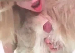Blonde enjoying this kinky dog