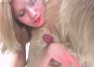 Blonde enjoying this kinky dog