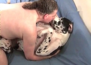 Owner making love to the pet