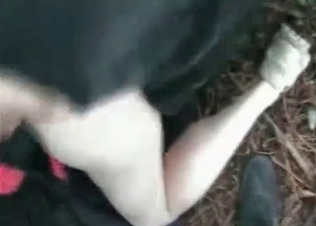 Outdoors fuck for a tyke